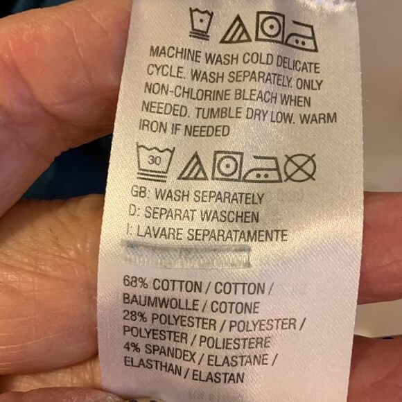 Denim and Company size small active wear color is blue - Picture 8 of 8